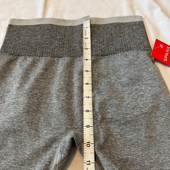 NEW Spanx Small Seamless Sculpt Leggings in Spacedye Cloudy Gray Grey Slimming - Picture 5 of 9